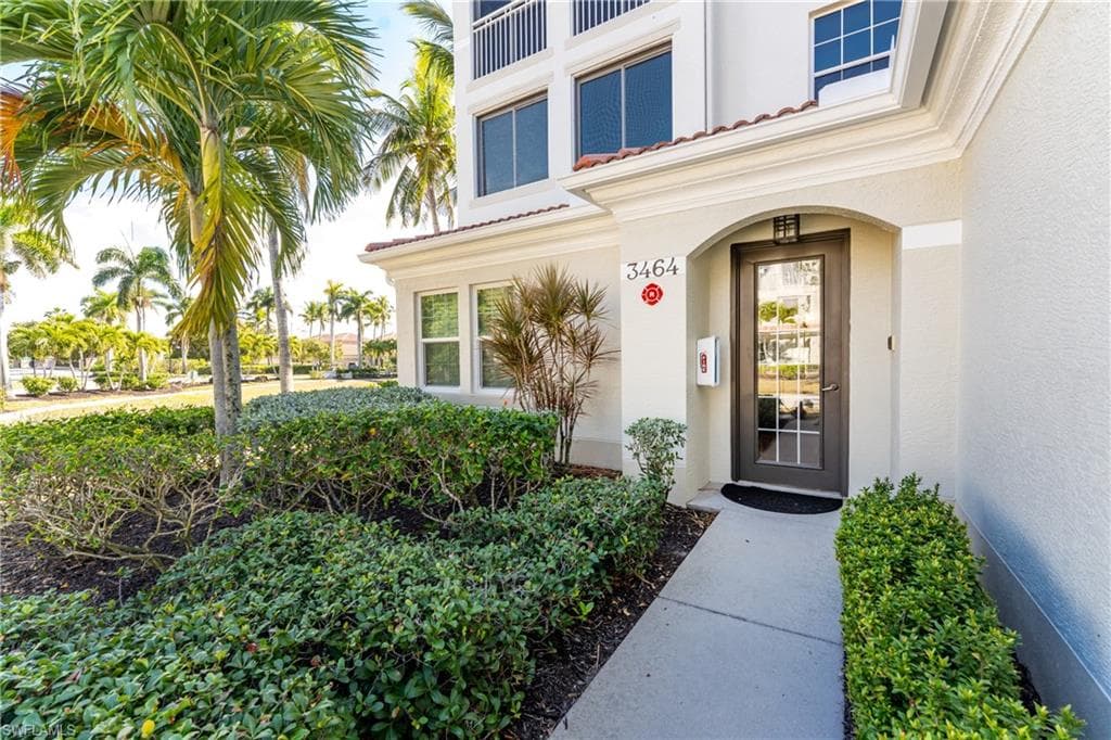 3464 Sunset Key CIR # 103, PUNTA GORDA FL 33955-2