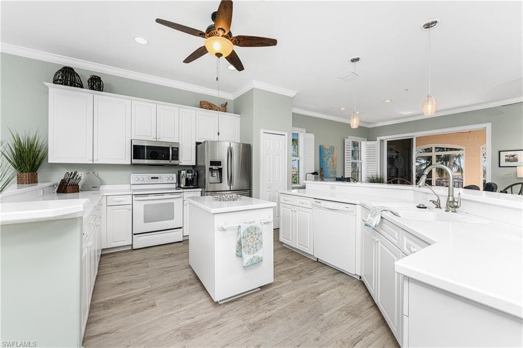 3464 Sunset Key CIR # 103, PUNTA GORDA FL 33955-4