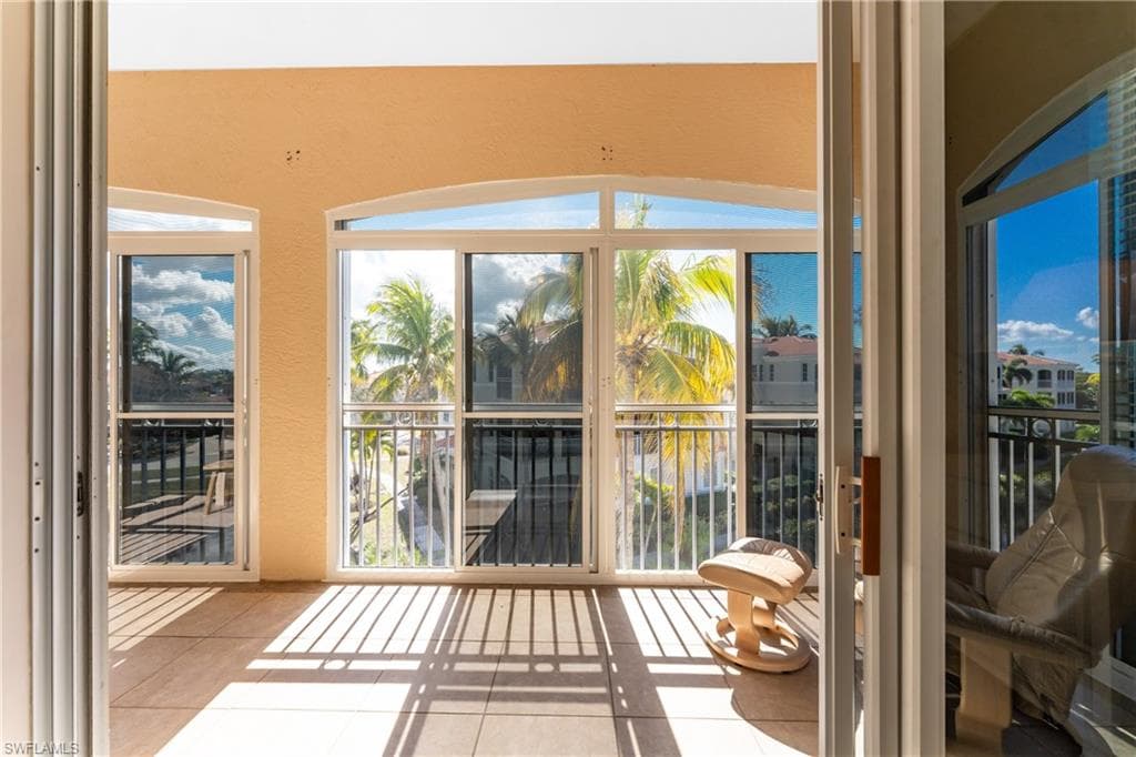 3464 Sunset Key CIR # 103, PUNTA GORDA FL 33955-34