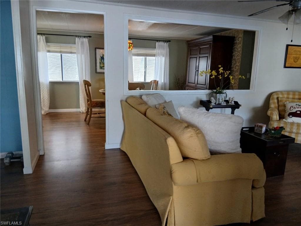 2105 Cypress CT, NAPLES FL 34110-19