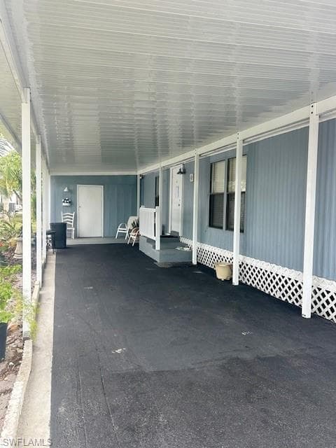 2105 Cypress CT, NAPLES FL 34110-24
