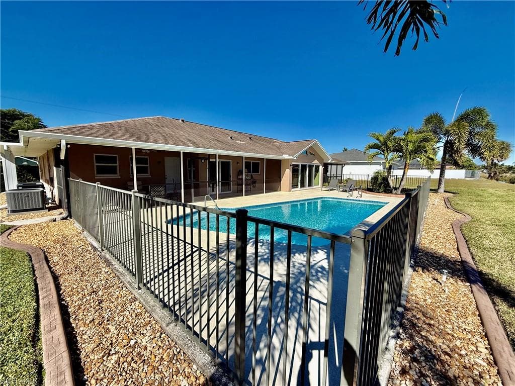 70 Ortona ST, LEHIGH ACRES FL 33936-10