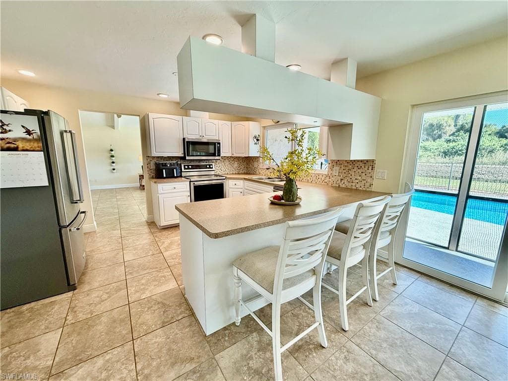 70 Ortona ST, LEHIGH ACRES FL 33936-28