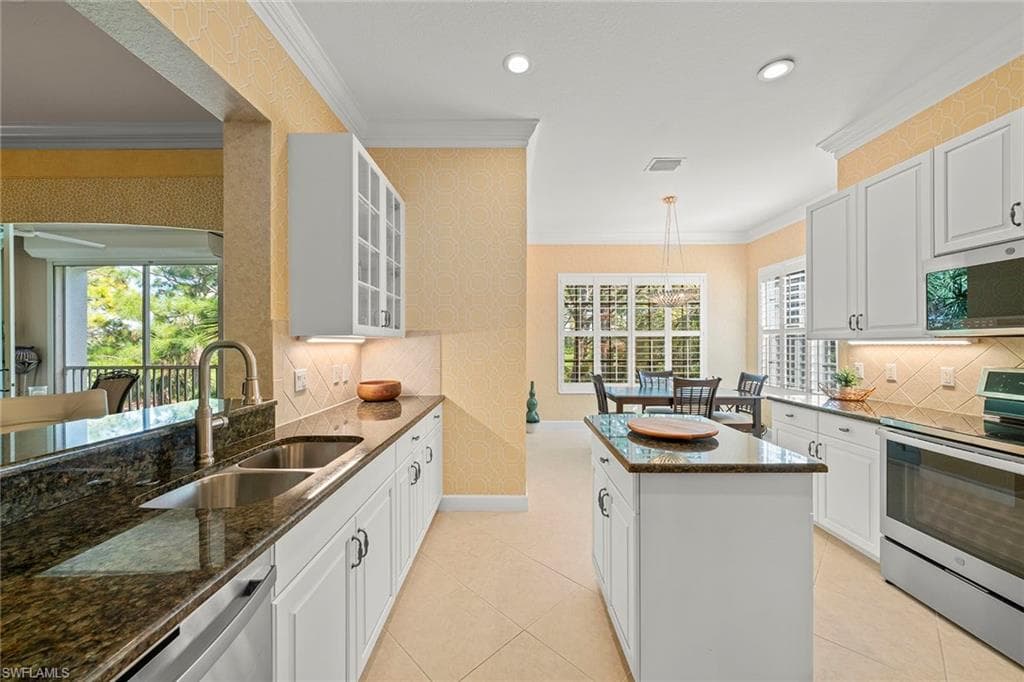 23761 Merano CT # 202, ESTERO FL 34134-6