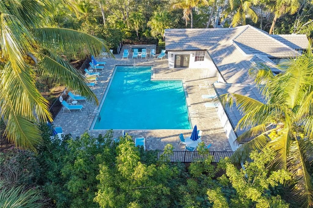 23761 Merano CT # 202, ESTERO FL 34134-36