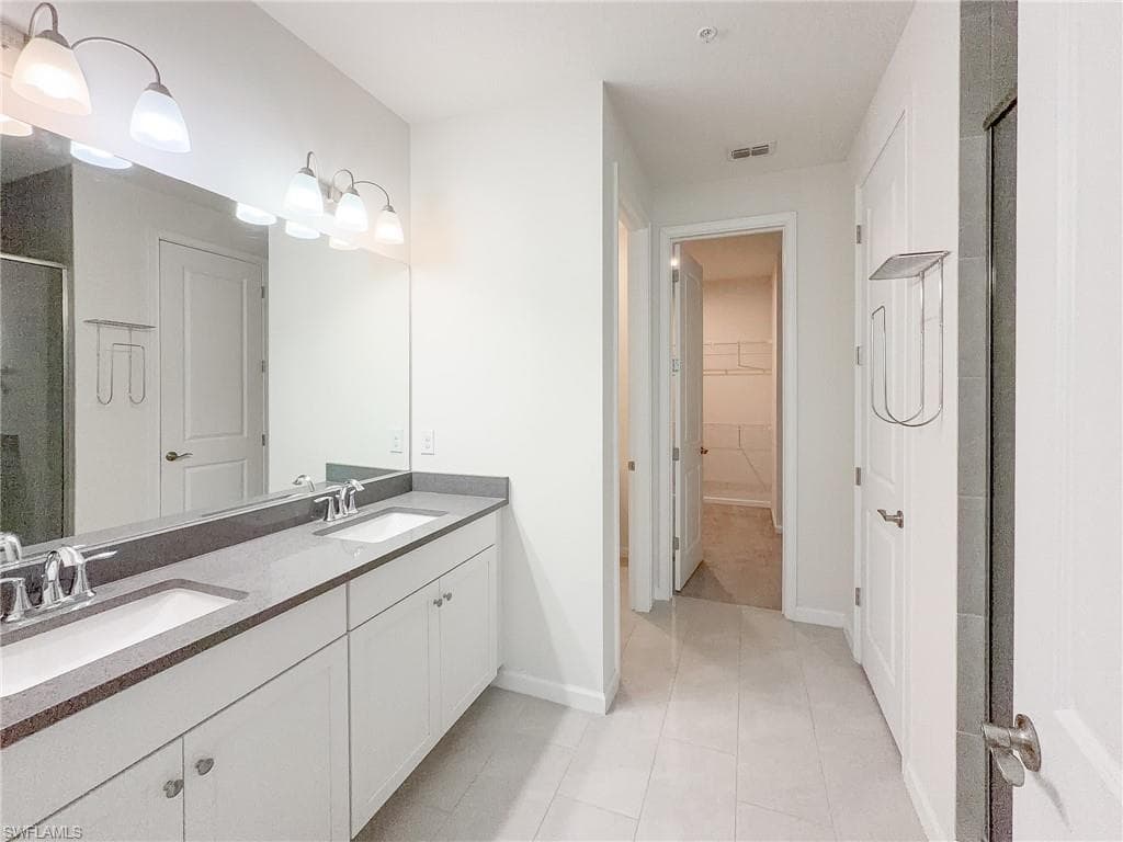 4721 Arboretum CIR # 201, NAPLES FL 34112-14