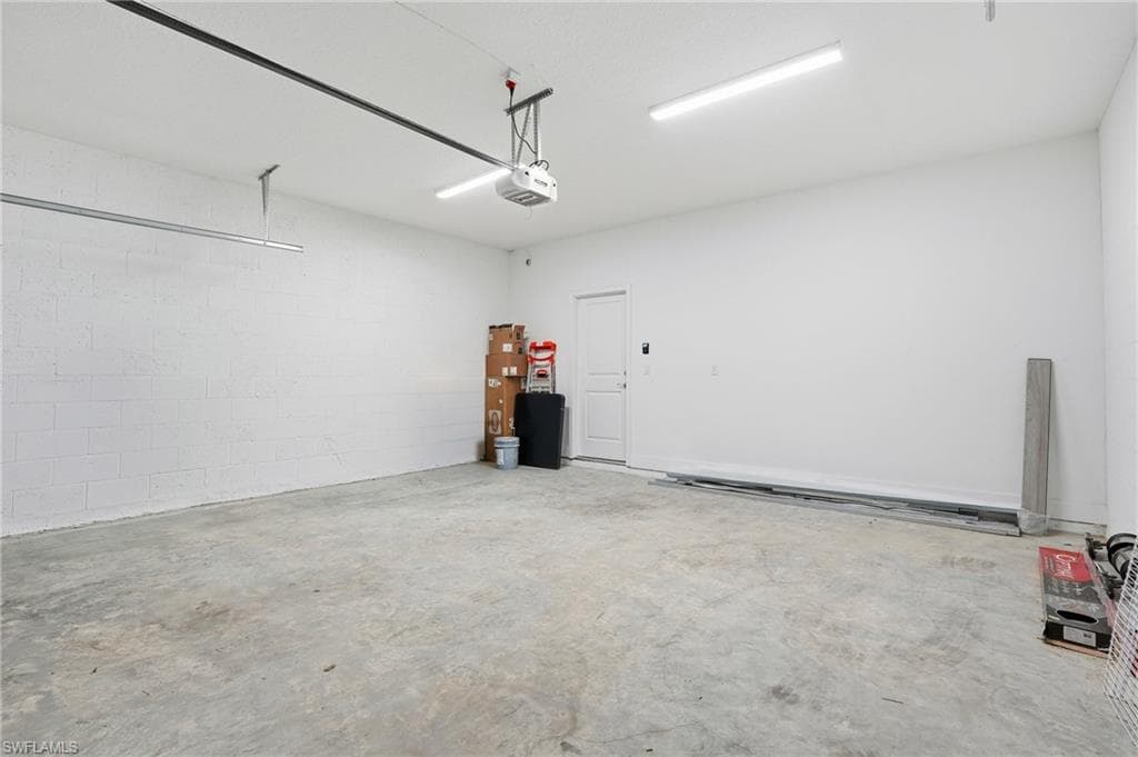 5653 Cassidy LN, AVE MARIA FL 34142-18