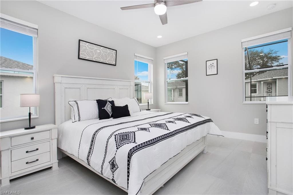 26961 Riverside DR, BONITA SPRINGS FL 34135-7