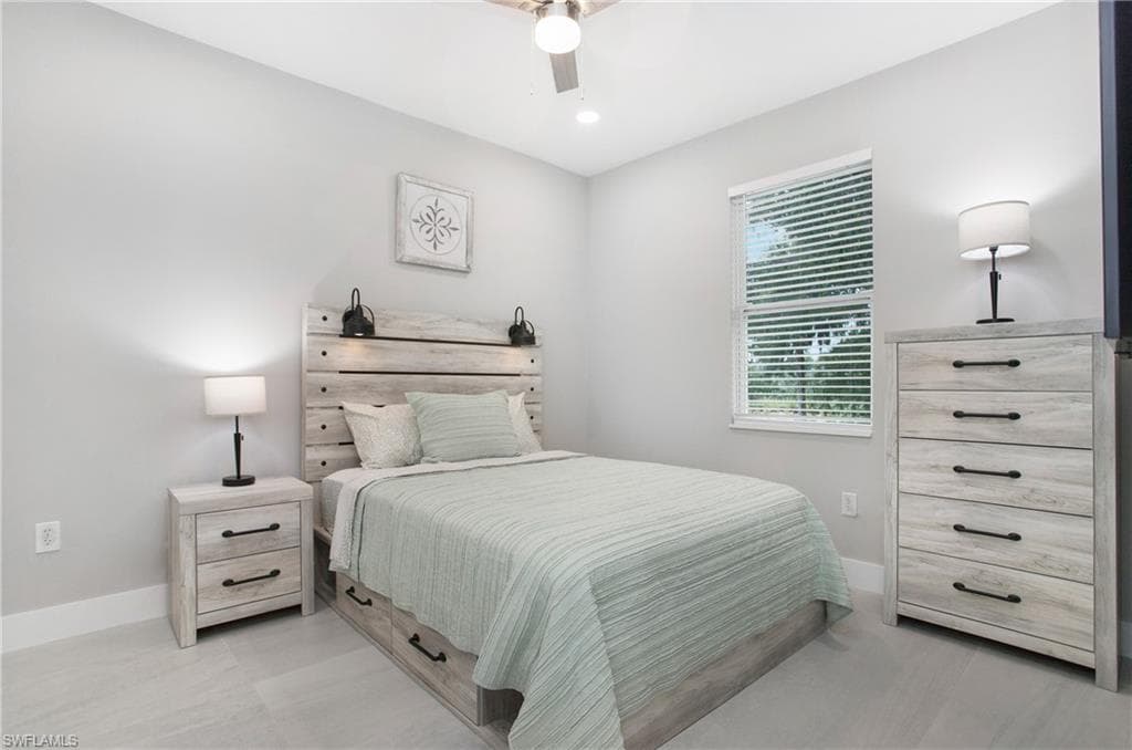 26951 Riverside DR, BONITA SPRINGS FL 34135-25