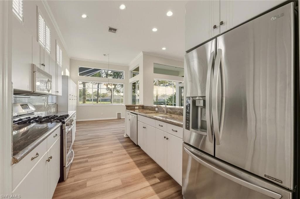 19741 Vintage Trace CIR, ESTERO FL 33967-13