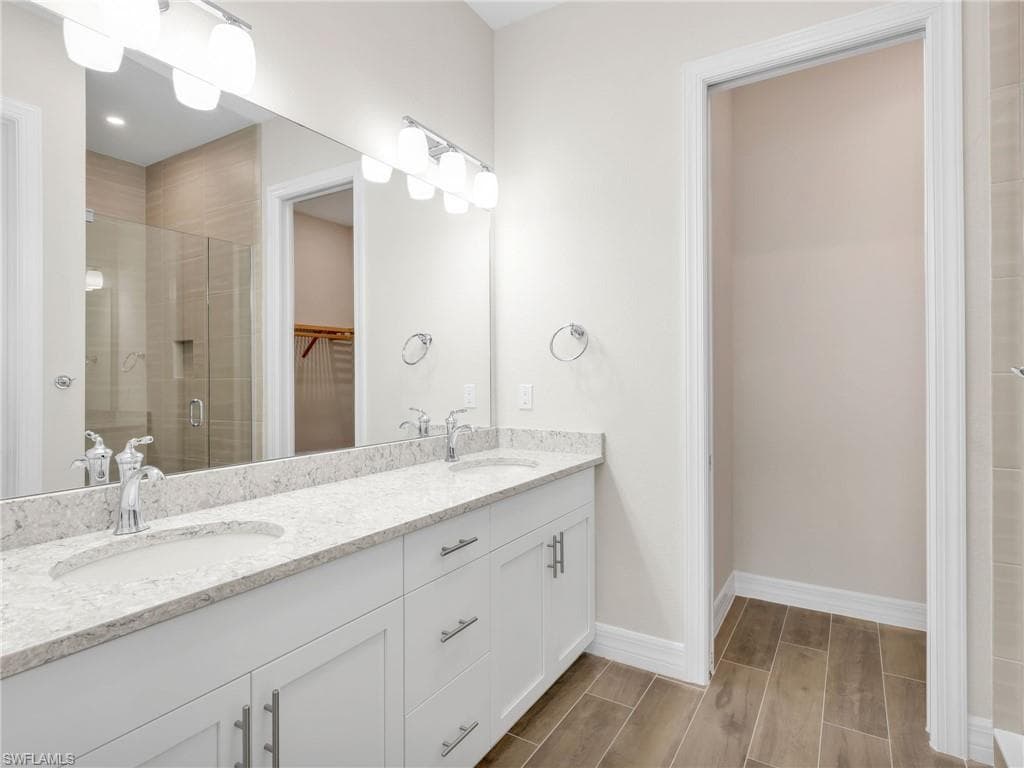 268 Indies DR E # 201, NAPLES FL 34114-10