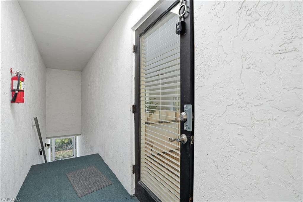 2828 Jackson ST # H6, FORT MYERS FL 33901-25