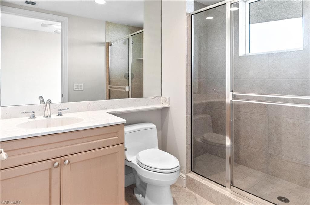 23850 Via Italia CIR # 1706, ESTERO FL 34134-19