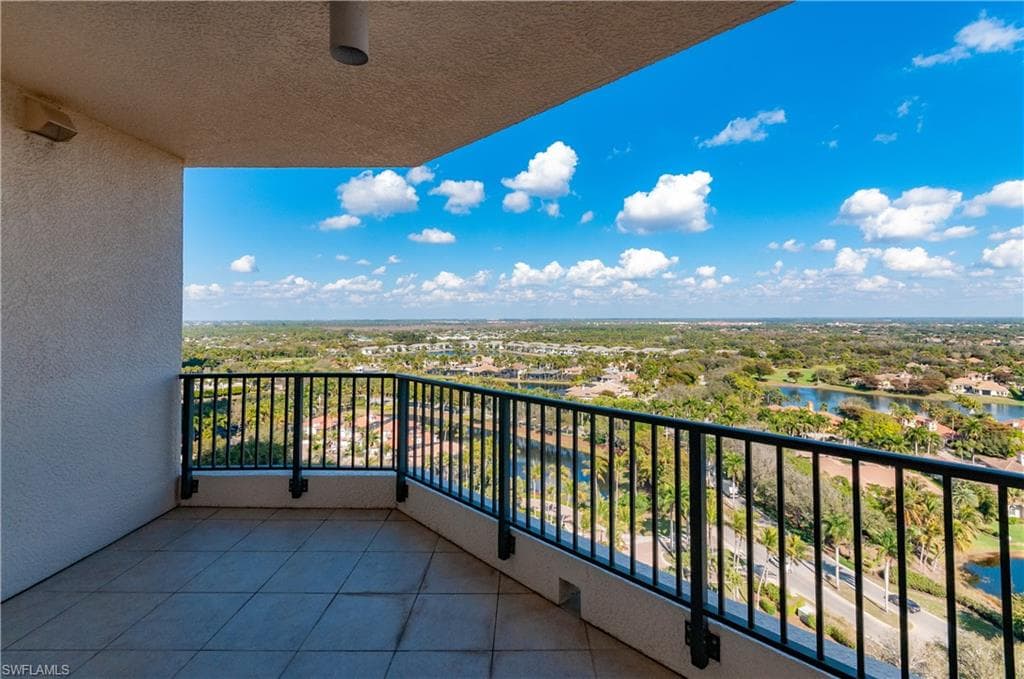 23850 Via Italia CIR # 1706, ESTERO FL 34134-33