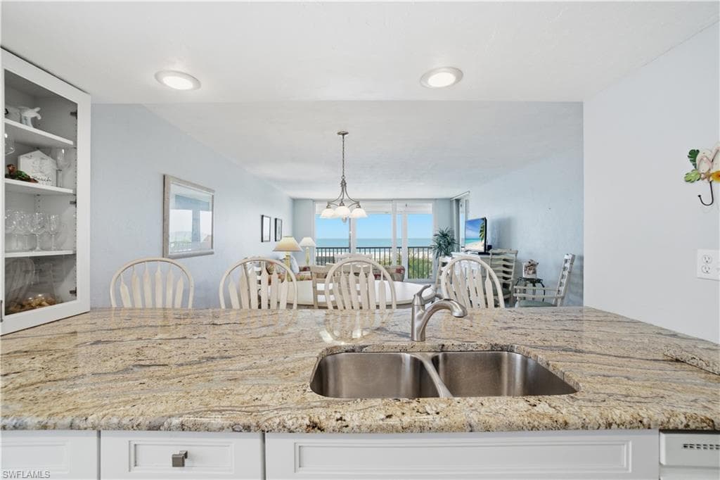 25810 Hickory BLVD # 105, BONITA SPRINGS FL 34134-13