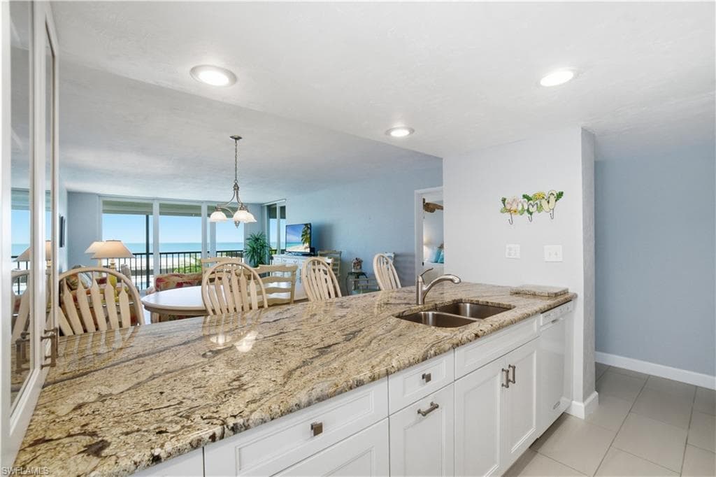 25810 Hickory BLVD # 105, BONITA SPRINGS FL 34134-10
