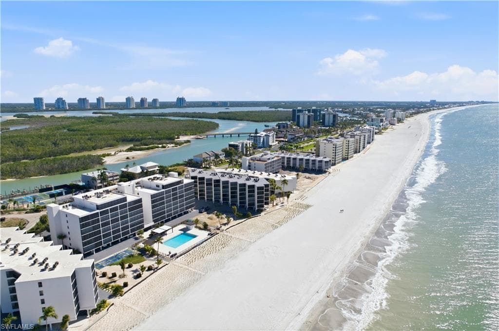 25810 Hickory BLVD # 105, BONITA SPRINGS FL 34134-30