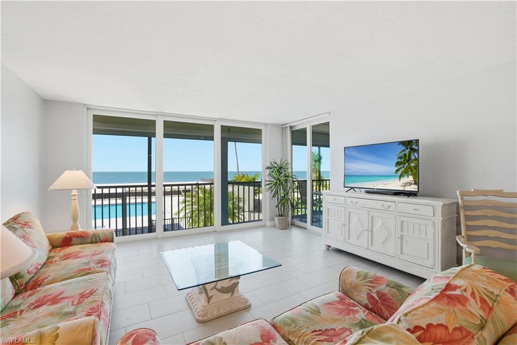 25810 Hickory BLVD # 105, BONITA SPRINGS FL 34134-3