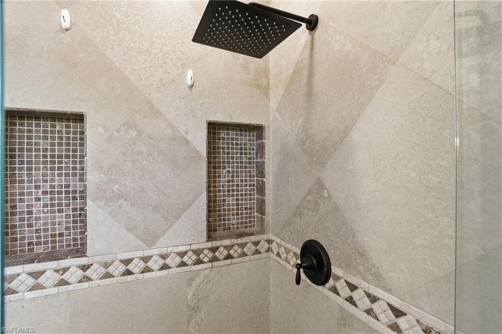 12836 Brynwood WAY, NAPLES FL 34105-21