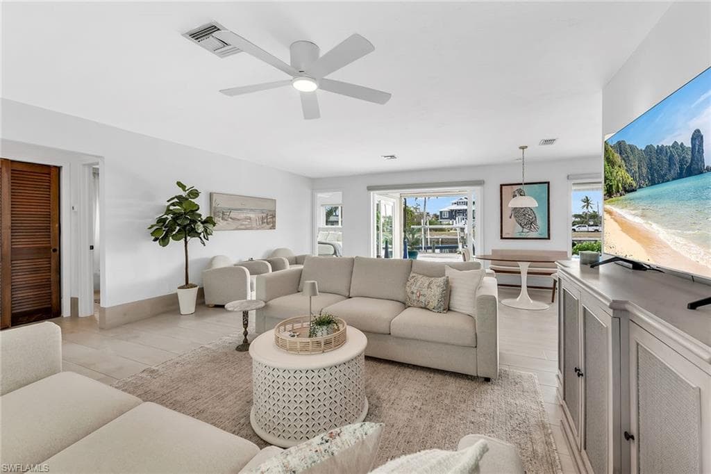 280 Ibis ST, FORT MYERS BEACH FL 33931-5