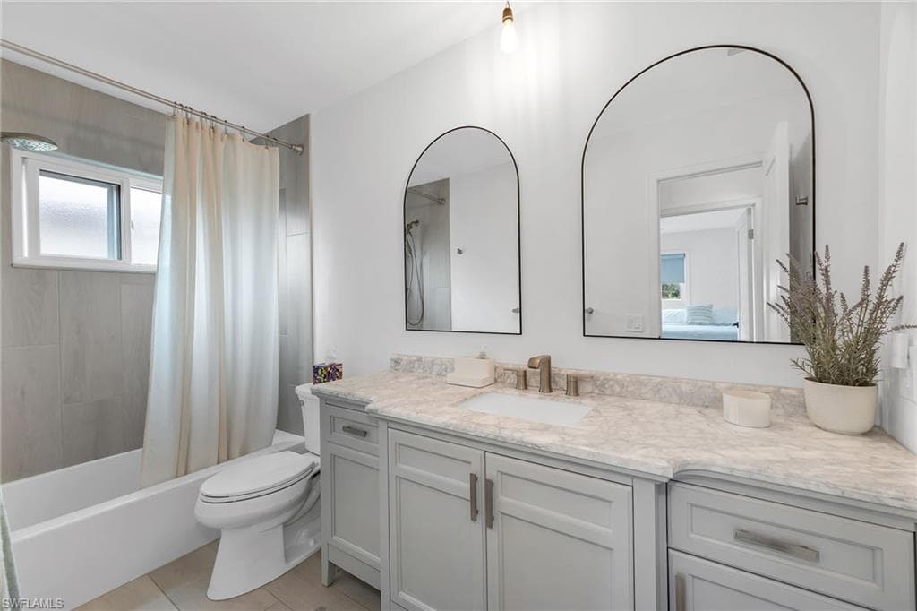 280 Ibis ST, FORT MYERS BEACH FL 33931-19