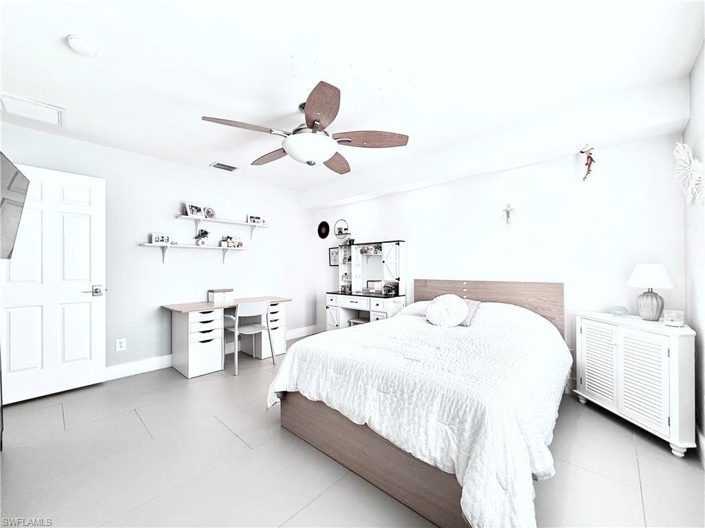 3631 1st AVE NW, NAPLES FL 34120-25