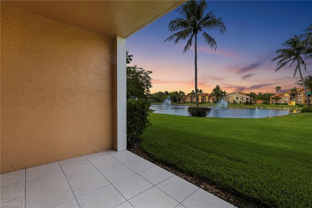1265 Wildwood Lakes BLVD # 106, NAPLES FL 34104-1