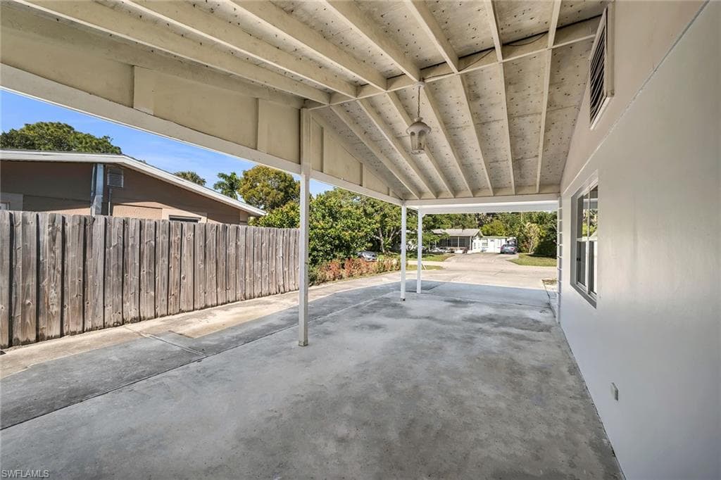 3954 Coconut CIR N, NAPLES FL 34104-23