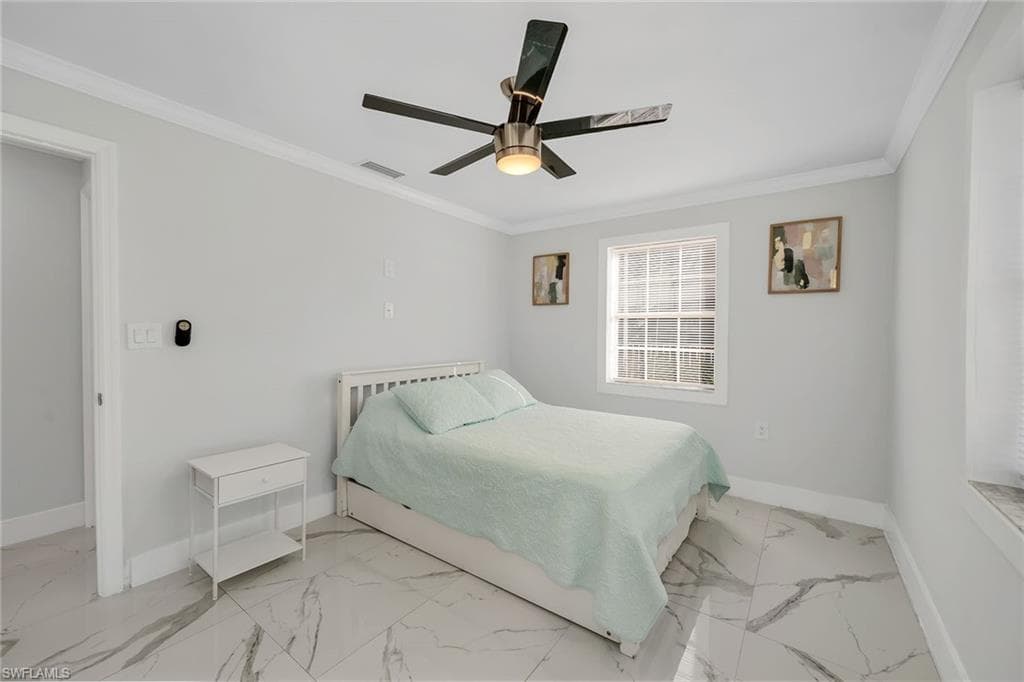 3954 Coconut CIR N, NAPLES FL 34104-13