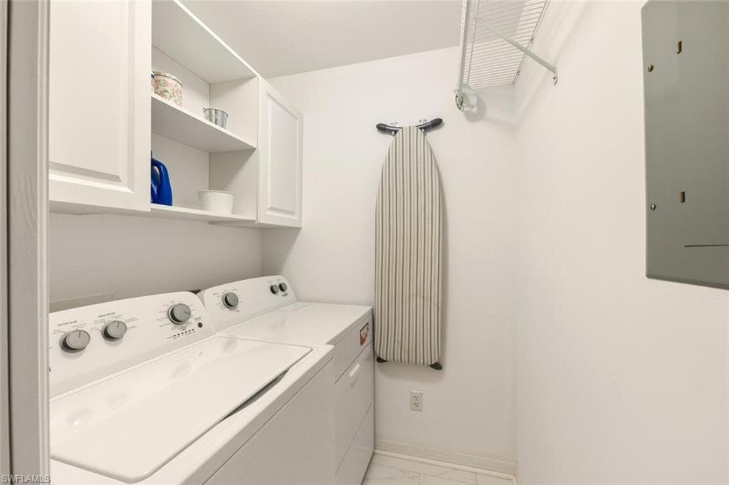 8370 Heritage Links CT # 2016, NAPLES FL 34112-22