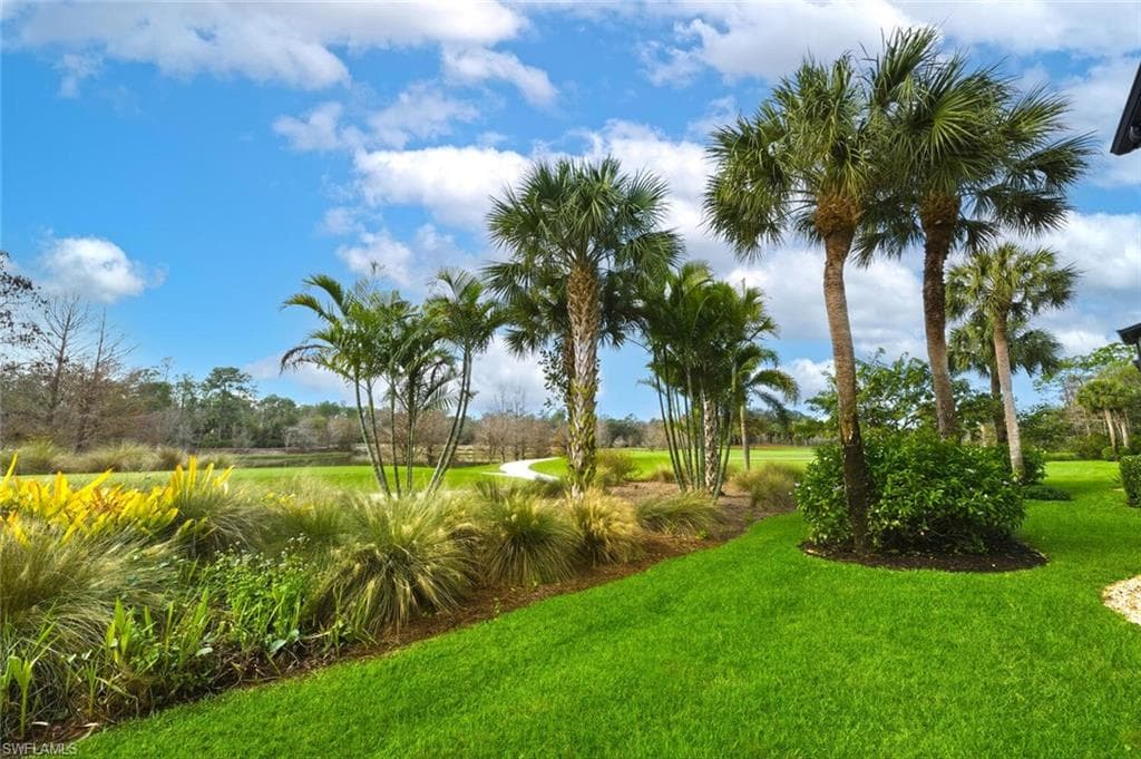 8370 Heritage Links CT # 2016, NAPLES FL 34112-25