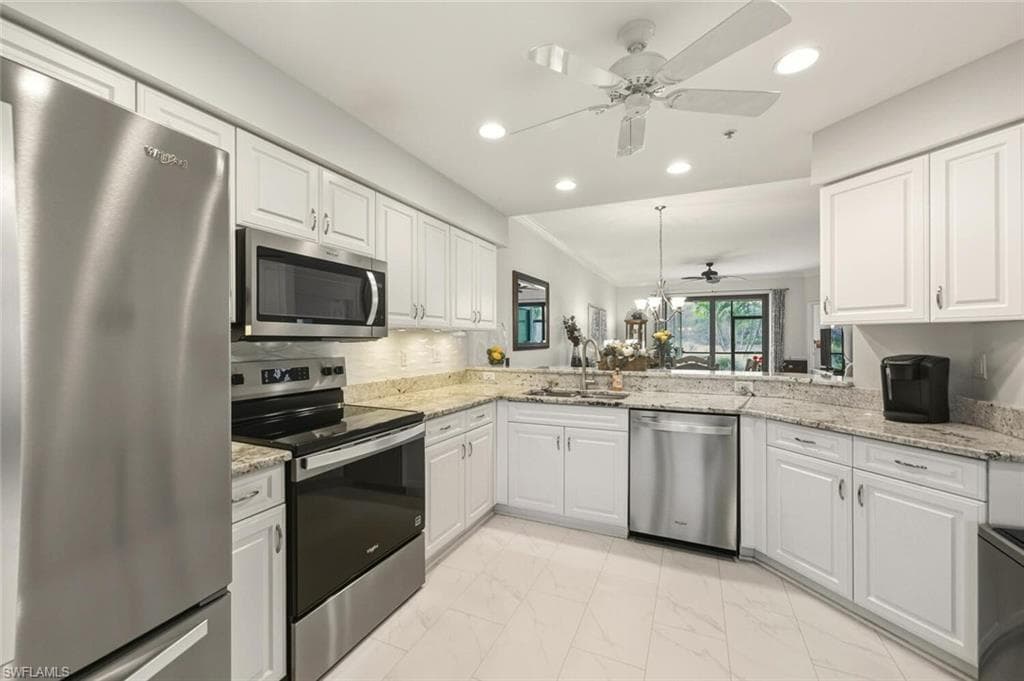 8370 Heritage Links CT # 2016, NAPLES FL 34112-10