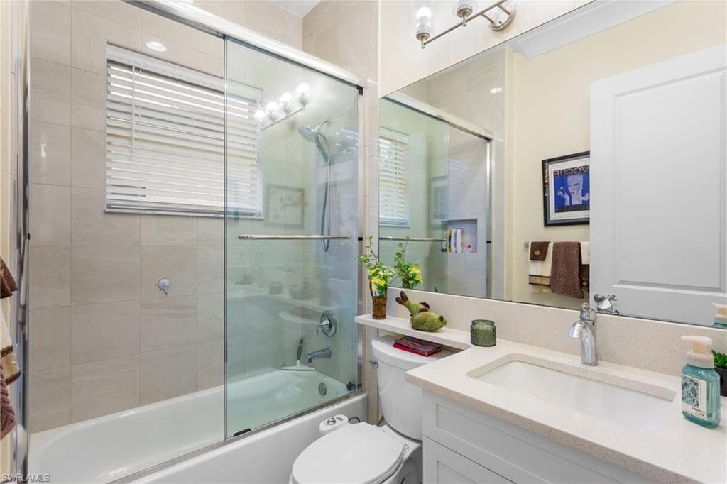 11528 Jacaranda DR-15