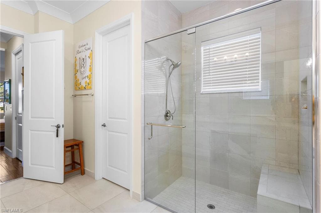 11528 Jacaranda DR-14