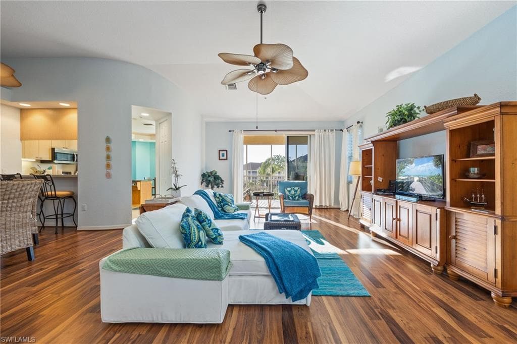 1121 Van Loon Commons CIR # 305, CAPE CORAL FL 33909-12