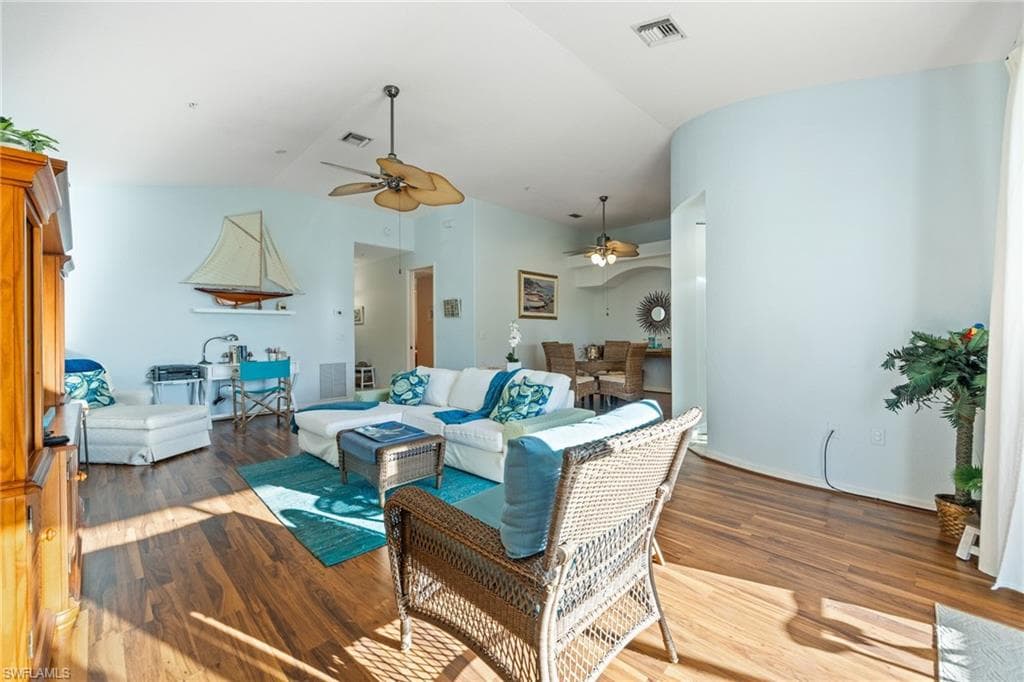 1121 Van Loon Commons CIR # 305, CAPE CORAL FL 33909-10