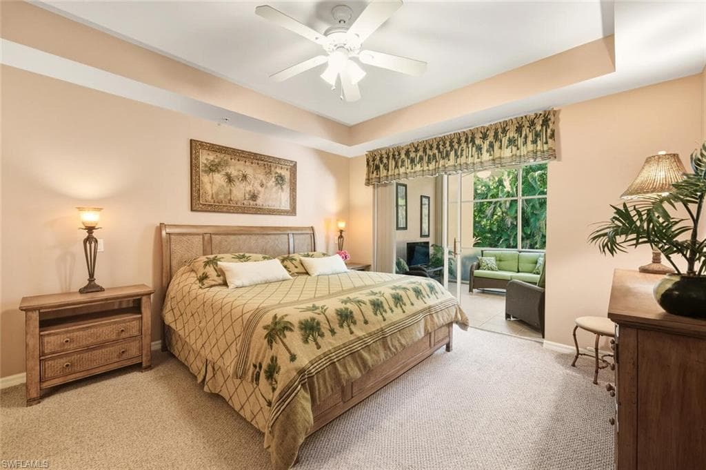 2350 Hidden Lake CT # 3, NAPLES FL 34112-9