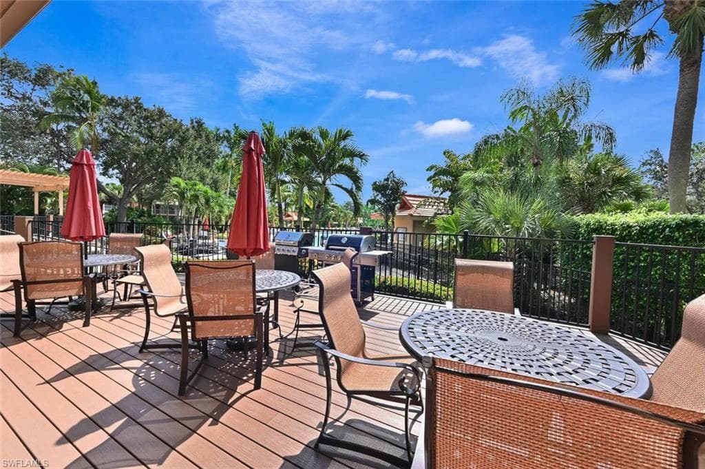 2350 Hidden Lake CT # 3, NAPLES FL 34112-30