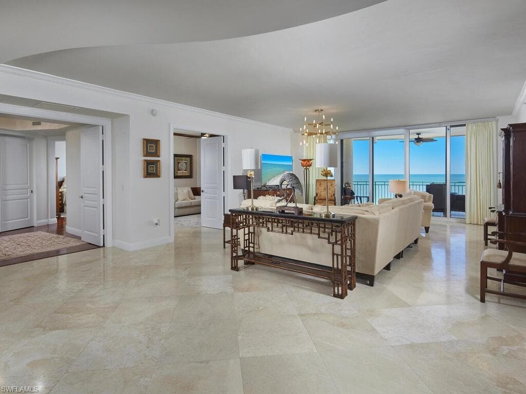 970 Cape Marco DR # 1107, MARCO ISLAND FL 34145-5