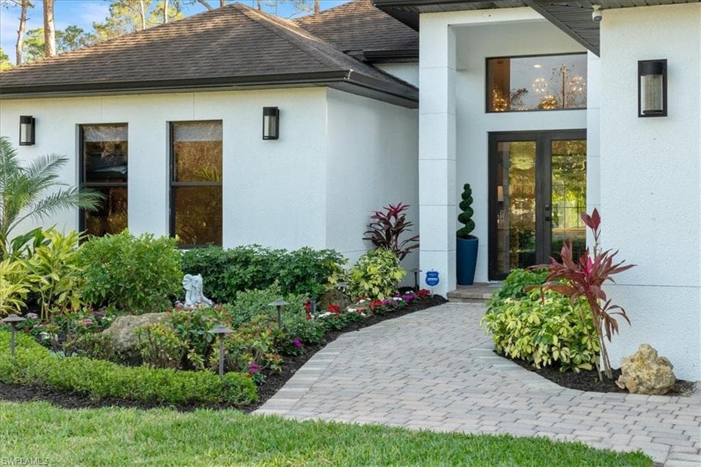 5858 Star Grass LN, NAPLES FL 34116-6