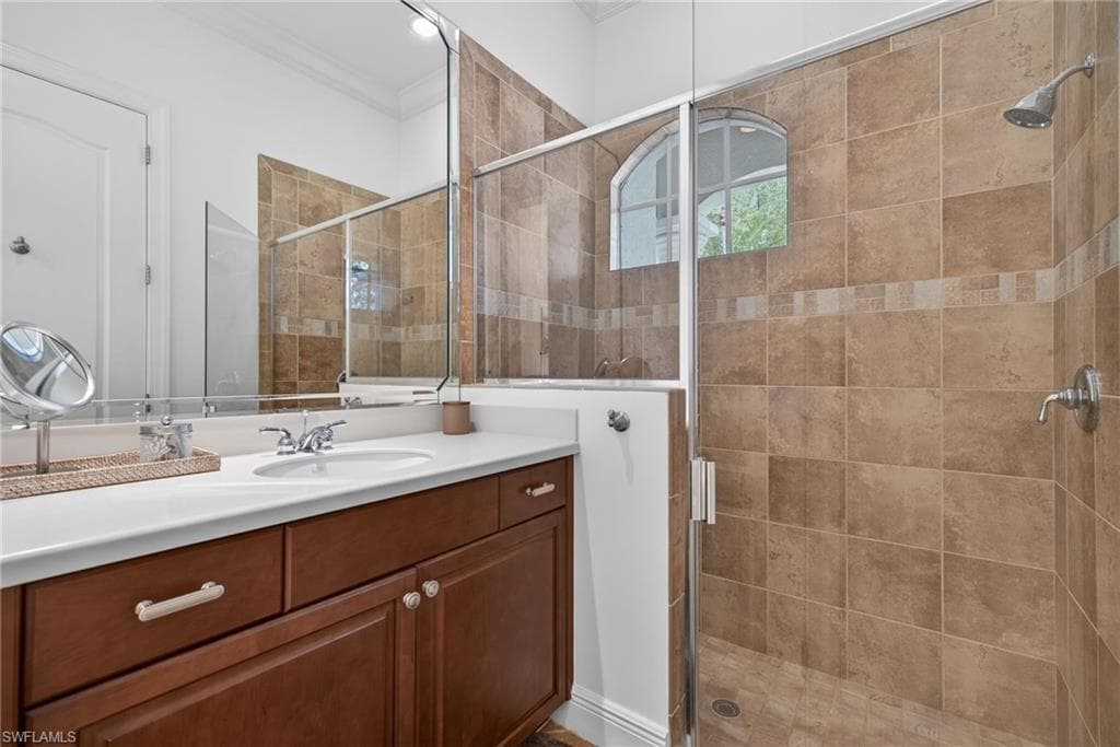 28540 Calabria CT # 101, NAPLES FL 34110-22