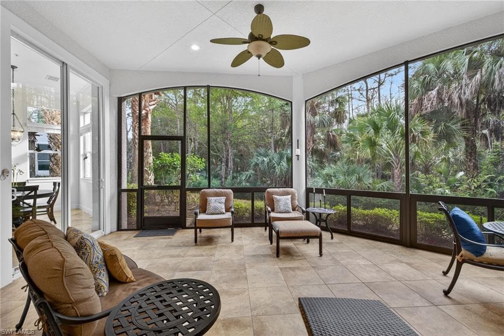 28540 Calabria CT # 101, NAPLES FL 34110-25