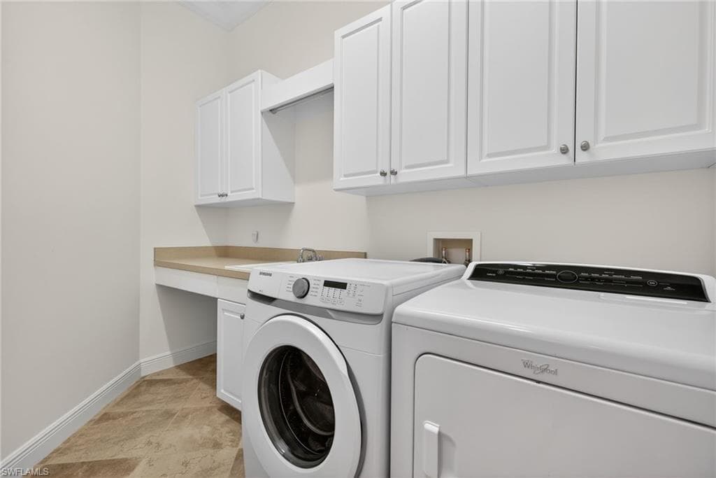 28540 Calabria CT # 101, NAPLES FL 34110-23