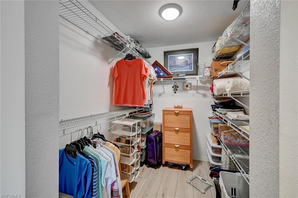 15000 Arbor Lakes DR E 2-11