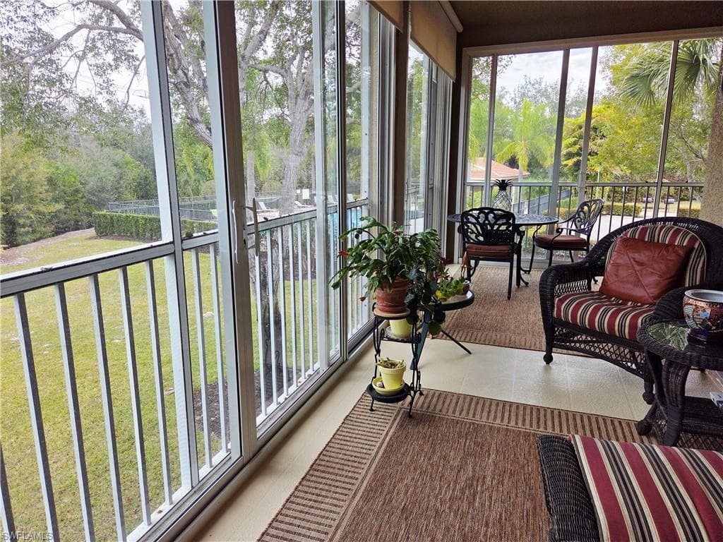6775 Huntington Lakes CIR # 202, NAPLES FL 34119-15