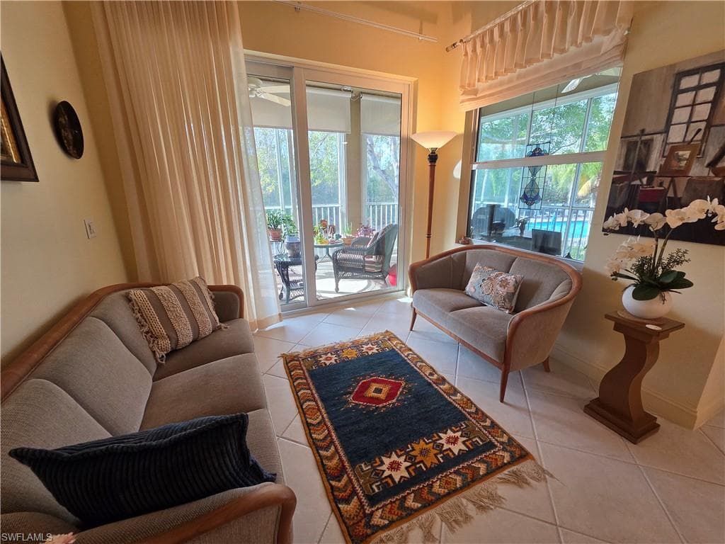 6775 Huntington Lakes CIR # 202, NAPLES FL 34119-21