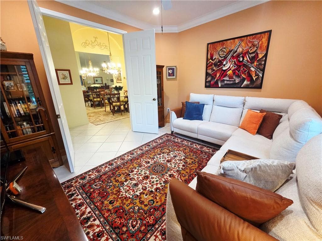 6775 Huntington Lakes CIR # 202, NAPLES FL 34119-31