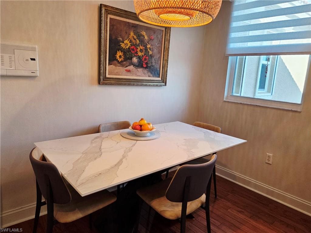 6775 Huntington Lakes CIR # 202, NAPLES FL 34119-4