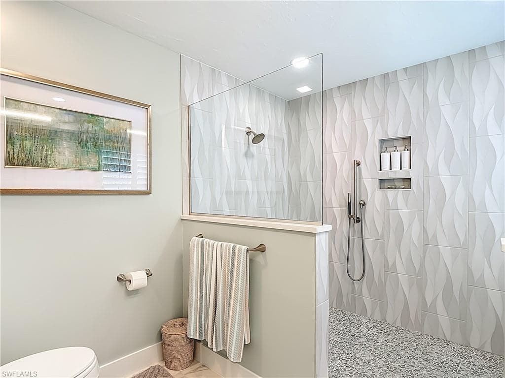 2580 Valparaiso BLVD, NORTH FORT MYERS FL 33917-22