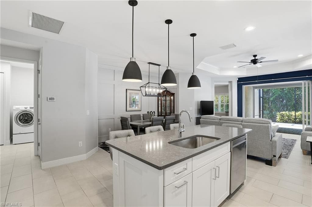 11655 Solano DR, FORT MYERS FL 33966-16